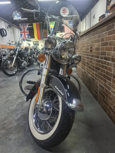HARLEY-DAVIDSON HERITAGE 2026-08-17 at 17.02.21